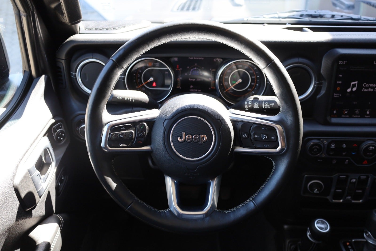 Jeep Wrangler Unlimited 2.0 eTorque 4WD Automatic, 272hp, 2018