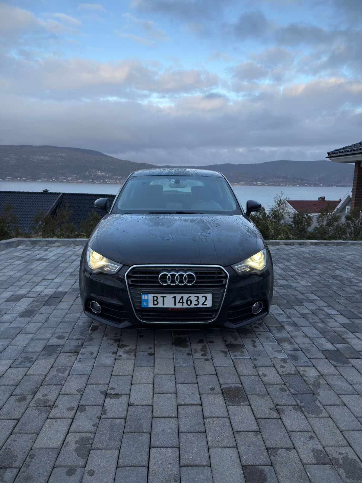 Audi A1 1.6 TDI  Manual, 5-trins, 90ps, 2014