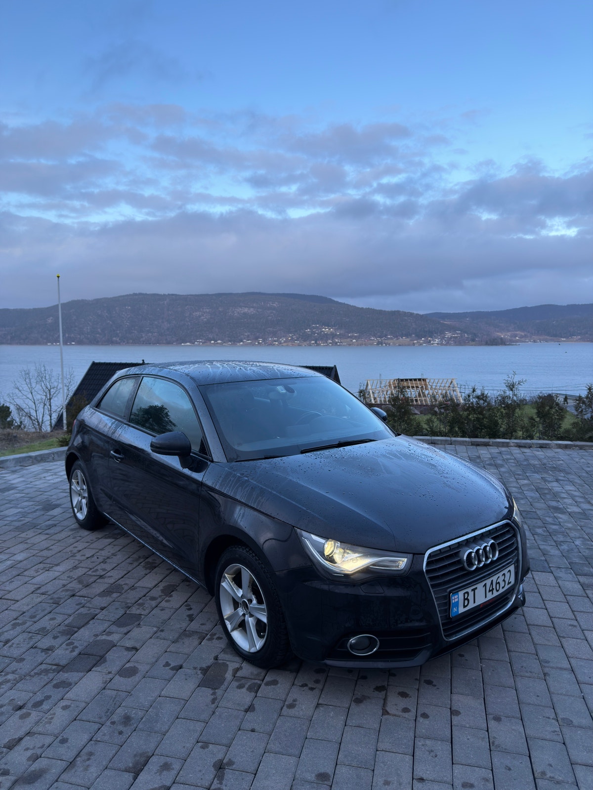 Audi A1 1.6 TDI  Manual, 5-trins, 90ps, 2014
