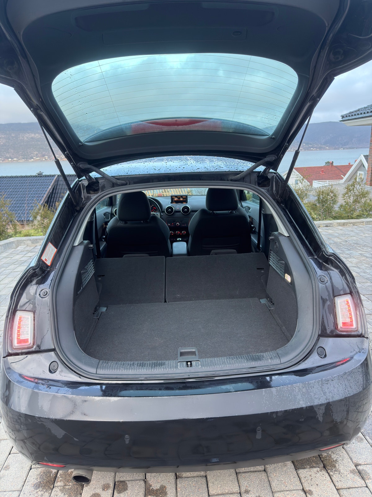 Audi A1 1.6 TDI  Manual, 5-trins, 90ps, 2014