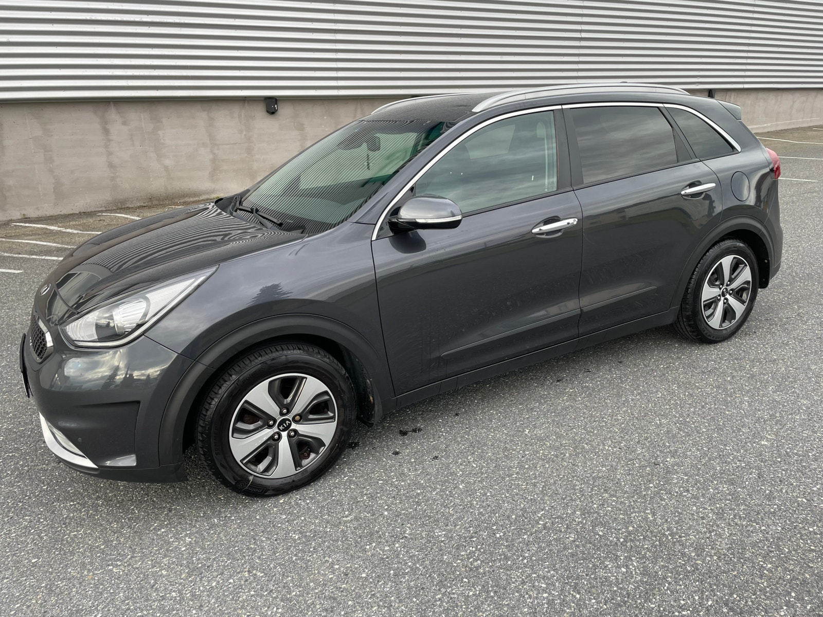 Kia Niro Hybrid DCT, 141hp, 2017
