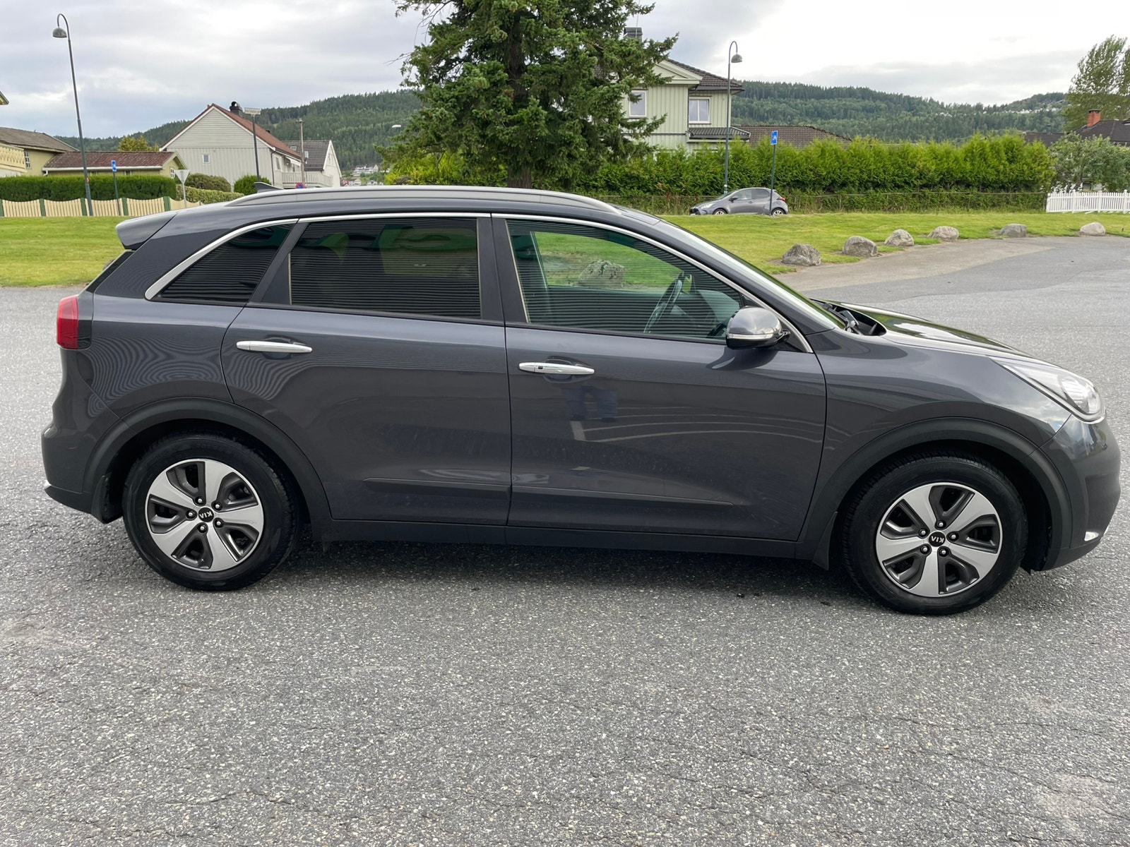 Kia Niro Hybrid DCT, 141hp, 2017