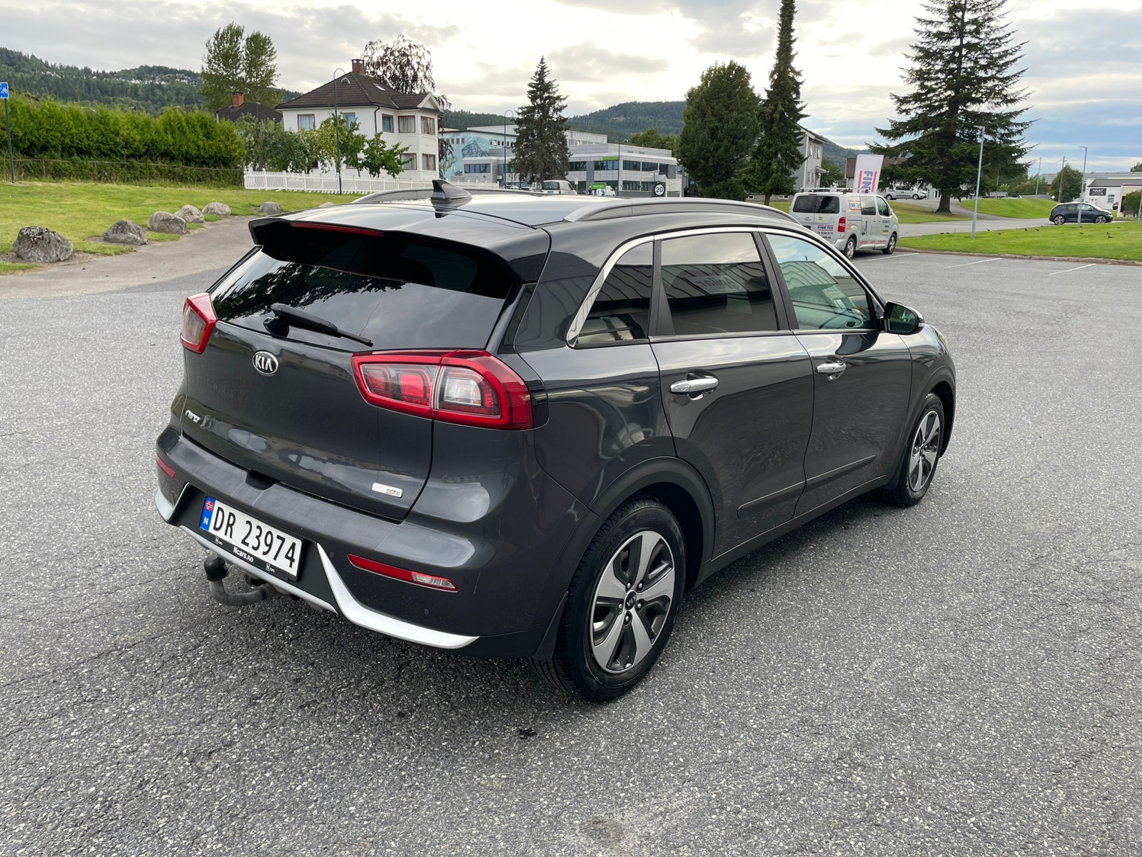 Kia Niro Hybrid DCT, 141hp, 2017