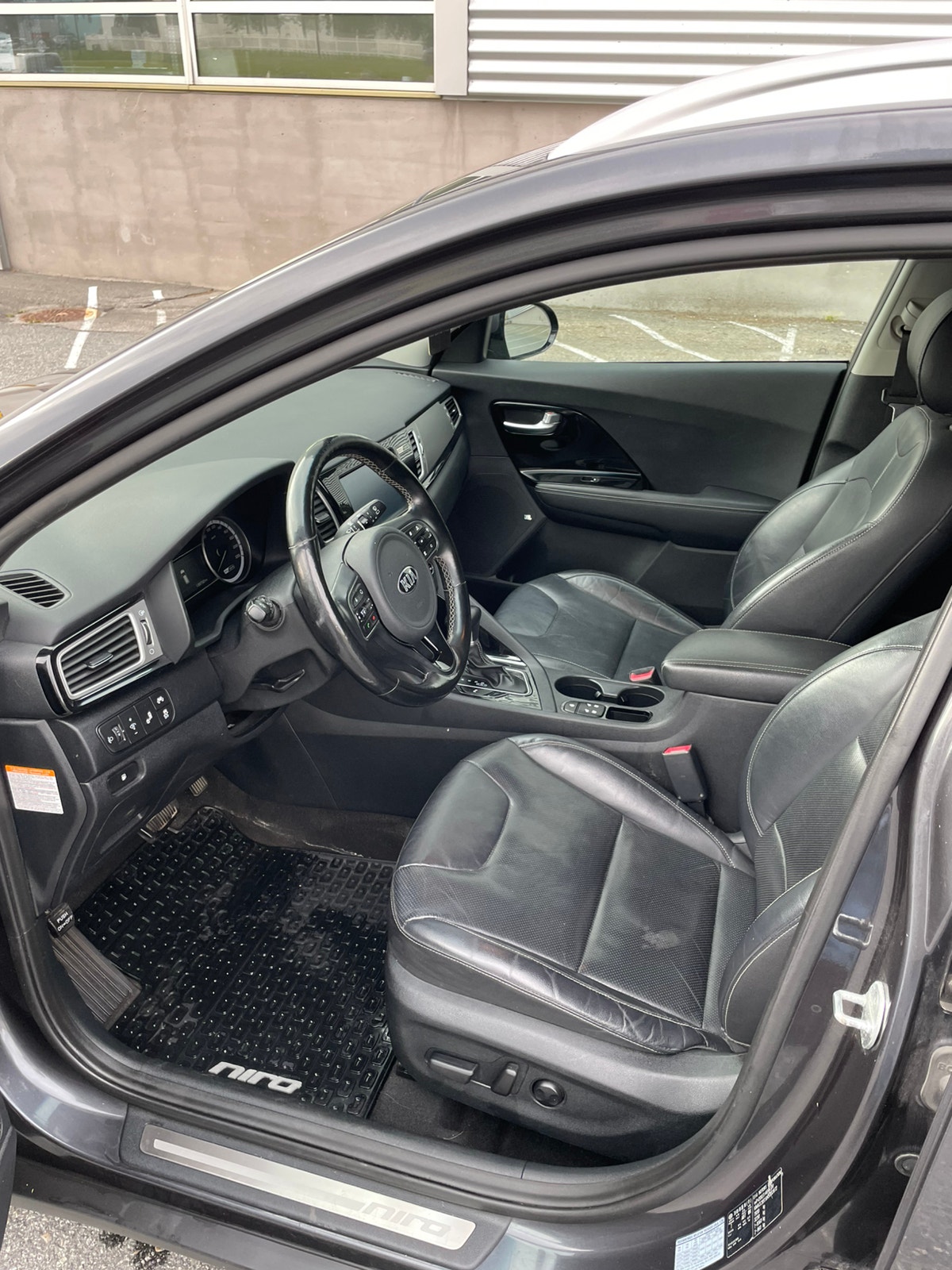 Kia Niro Hybrid DCT, 141hp, 2017