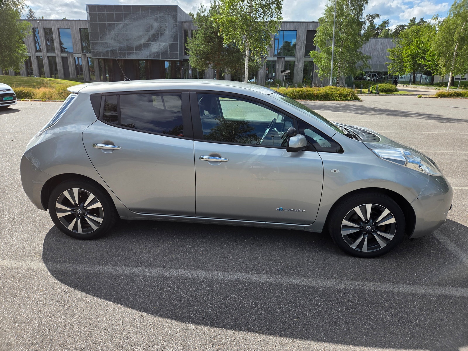 Nissan Leaf 30 kWh, 109ps, 2016