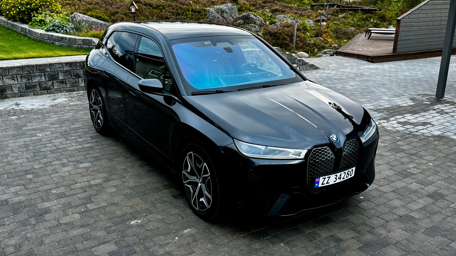 BMW iX xDrive50, 524hk, 2022