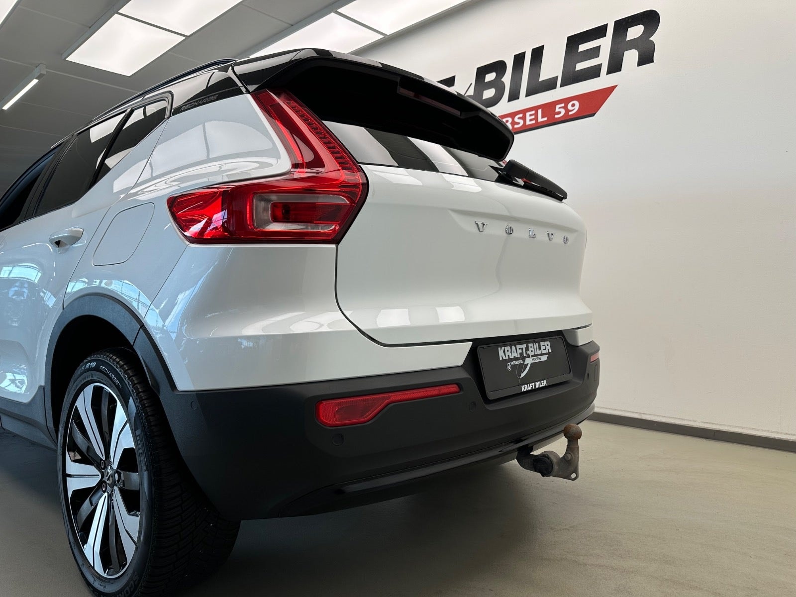 Volvo XC40 Recharge Twin, 408ps, 2023