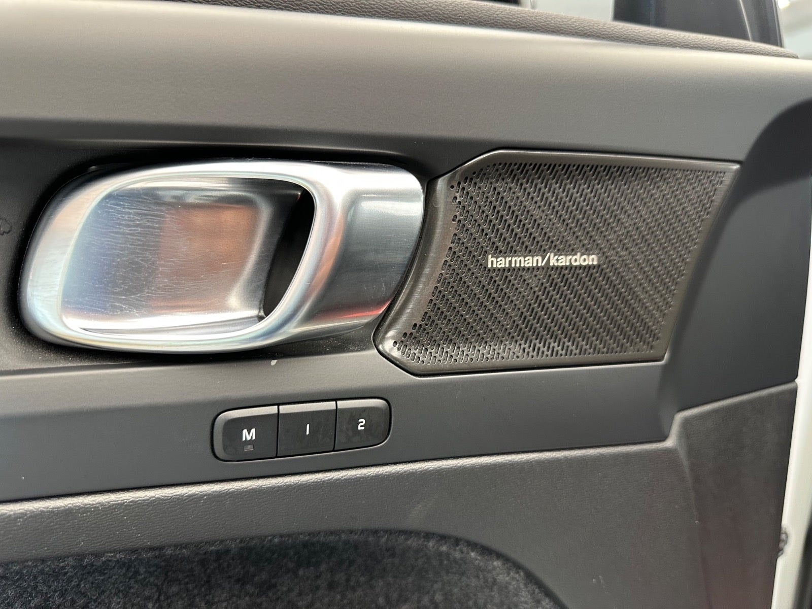 Volvo XC40 Recharge Twin, 408ps, 2023