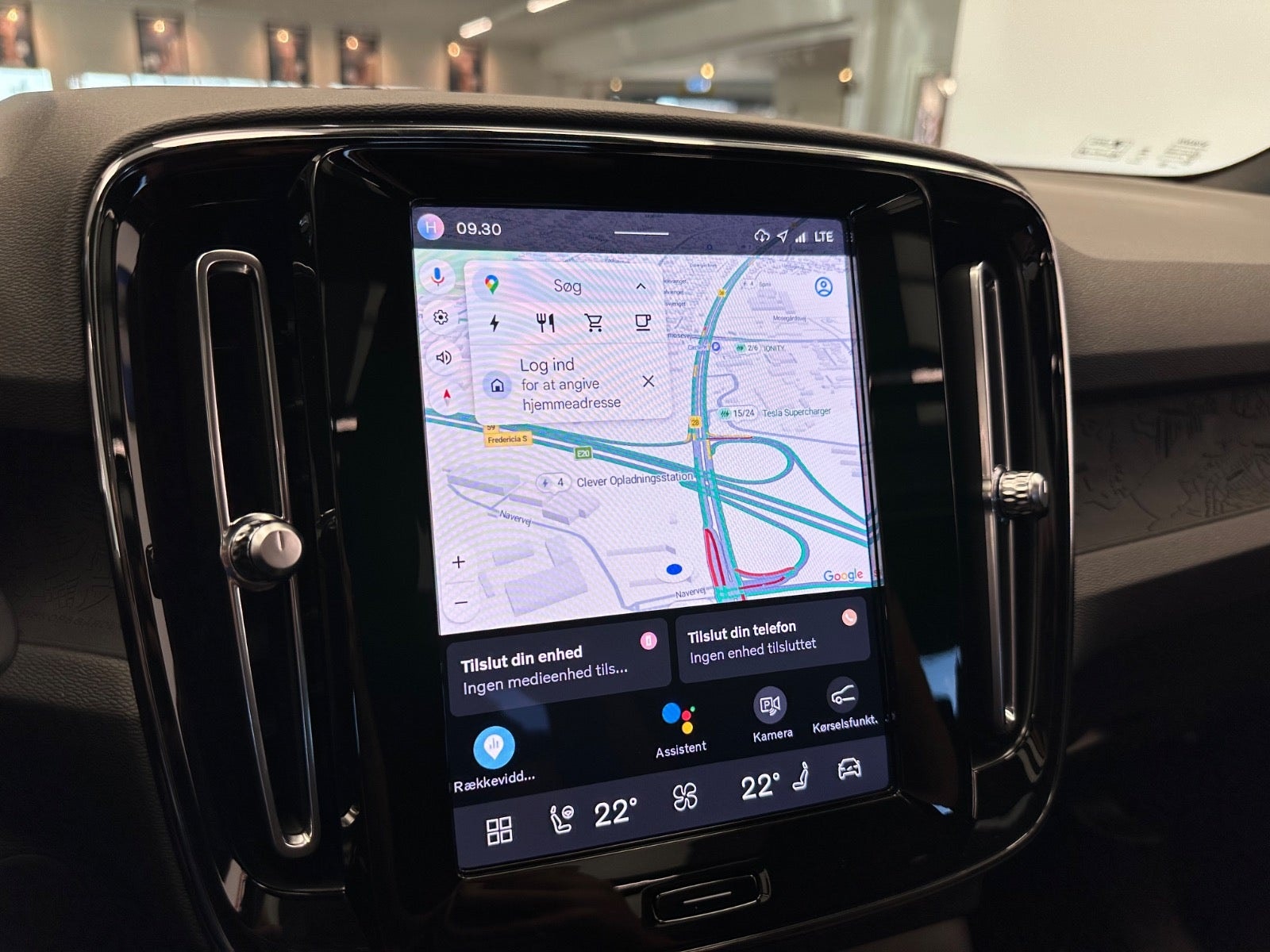 Volvo XC40 Recharge Twin, 408ps, 2023