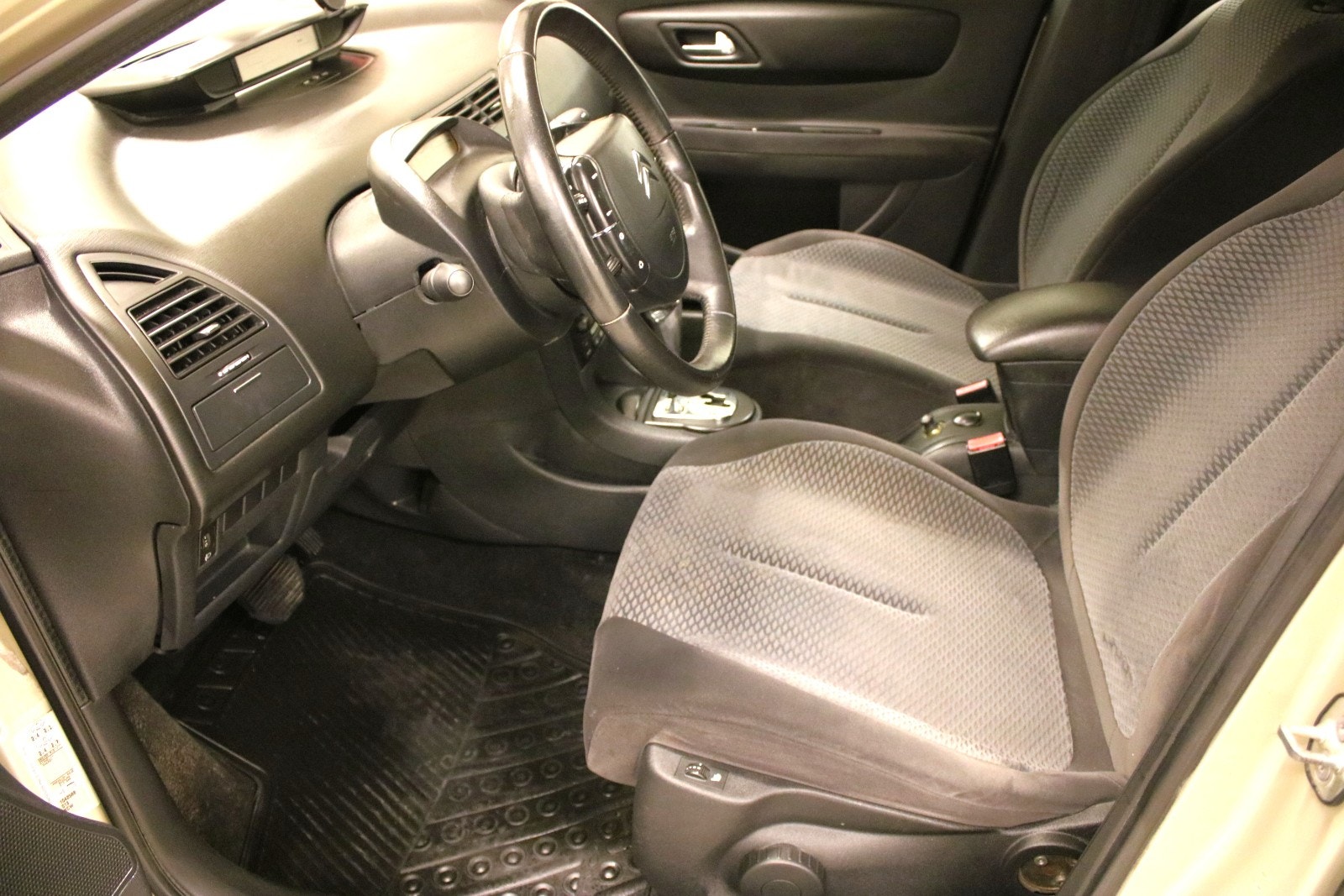 Citroën C4 1.6 Automatic, 109hp, 2005