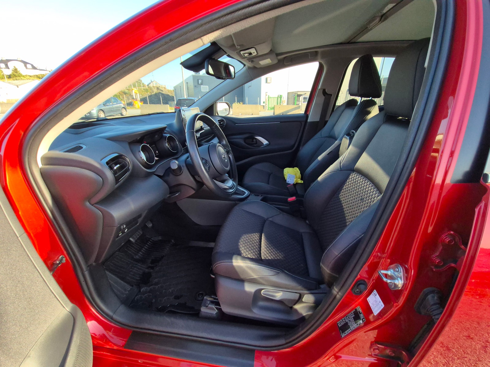 Mazda 2 Hybrid Automatic, 6-trins, 116ps, 2023