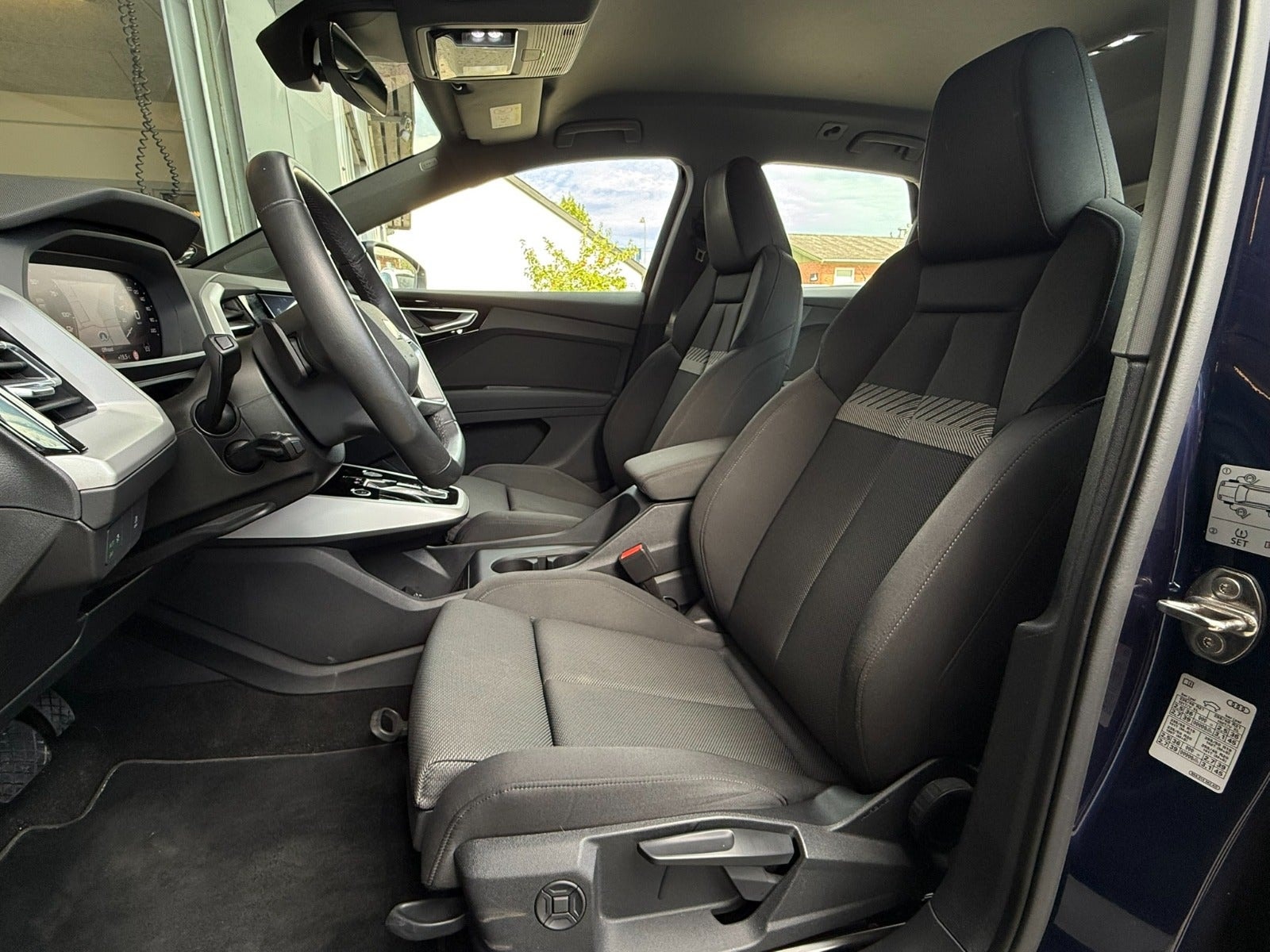 Audi Q4 45 e-tron, 286ps, 2025