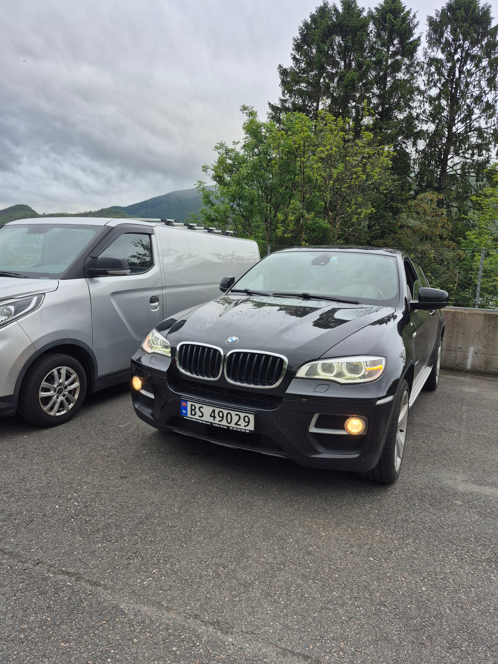 BMW X6 xDrive30d Steptronic, 211hp, 2012