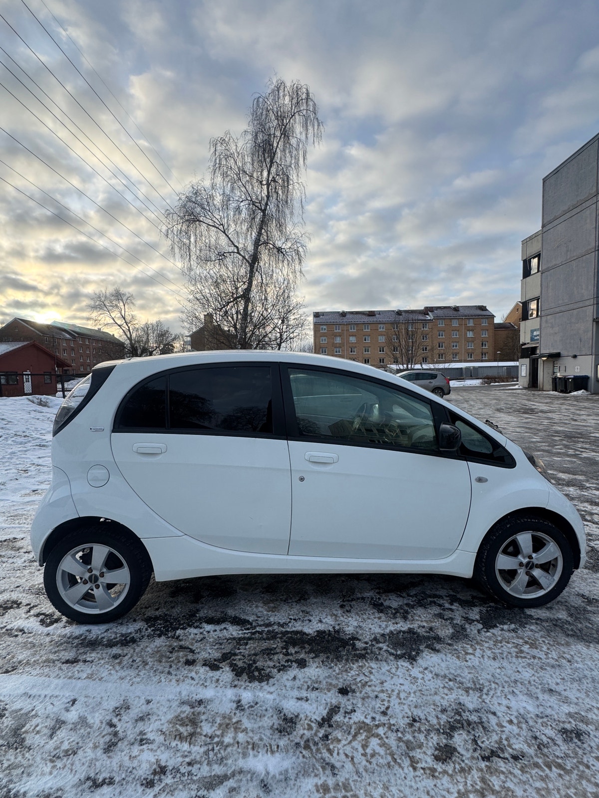 Citroën C-Zero 16 kWh, 67hp, 2012