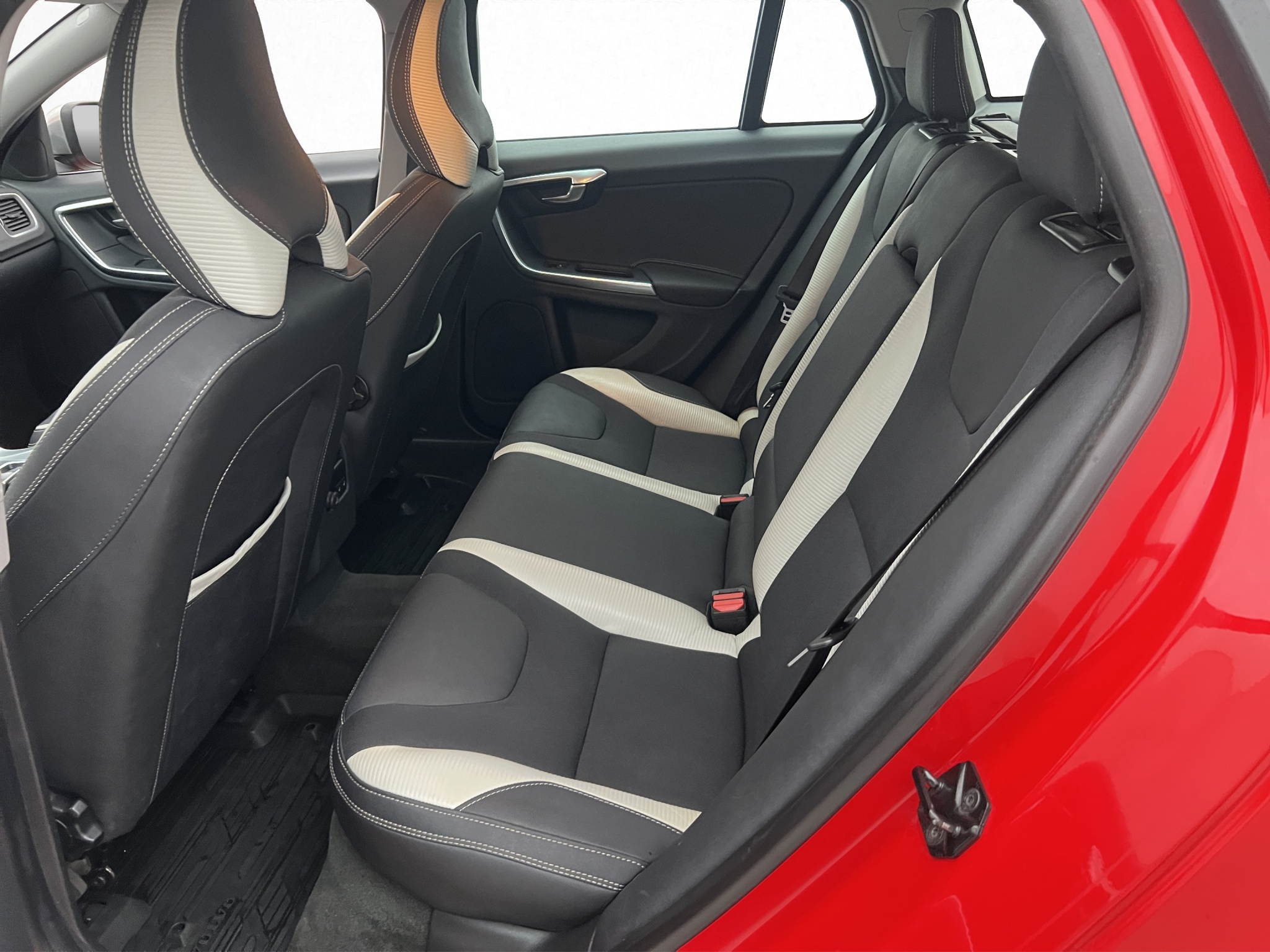 Volvo V60 T5 Powershift, 240hp, 2012