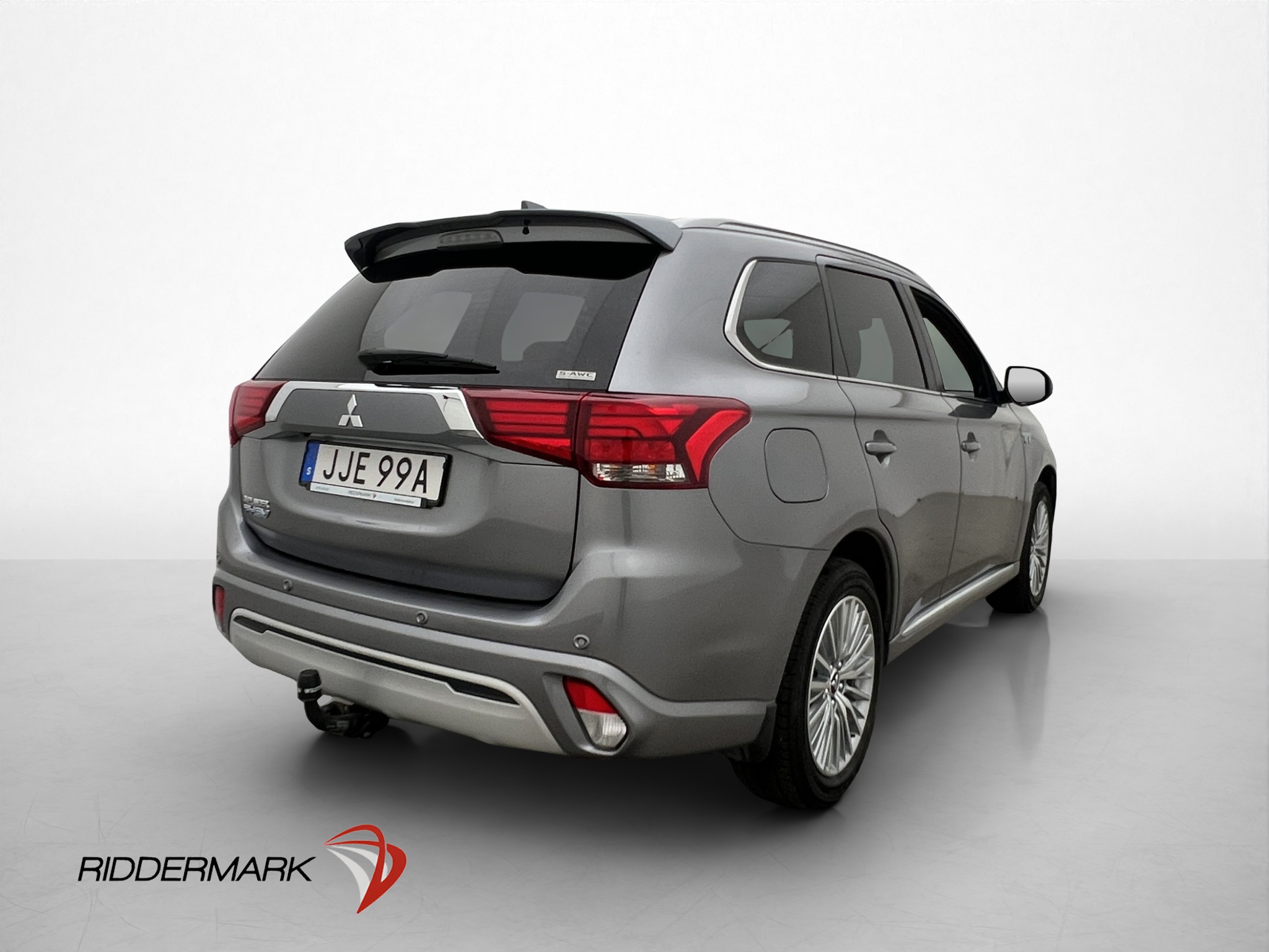 Mitsubishi Outlander PHEV CVT, 224hk, 2020