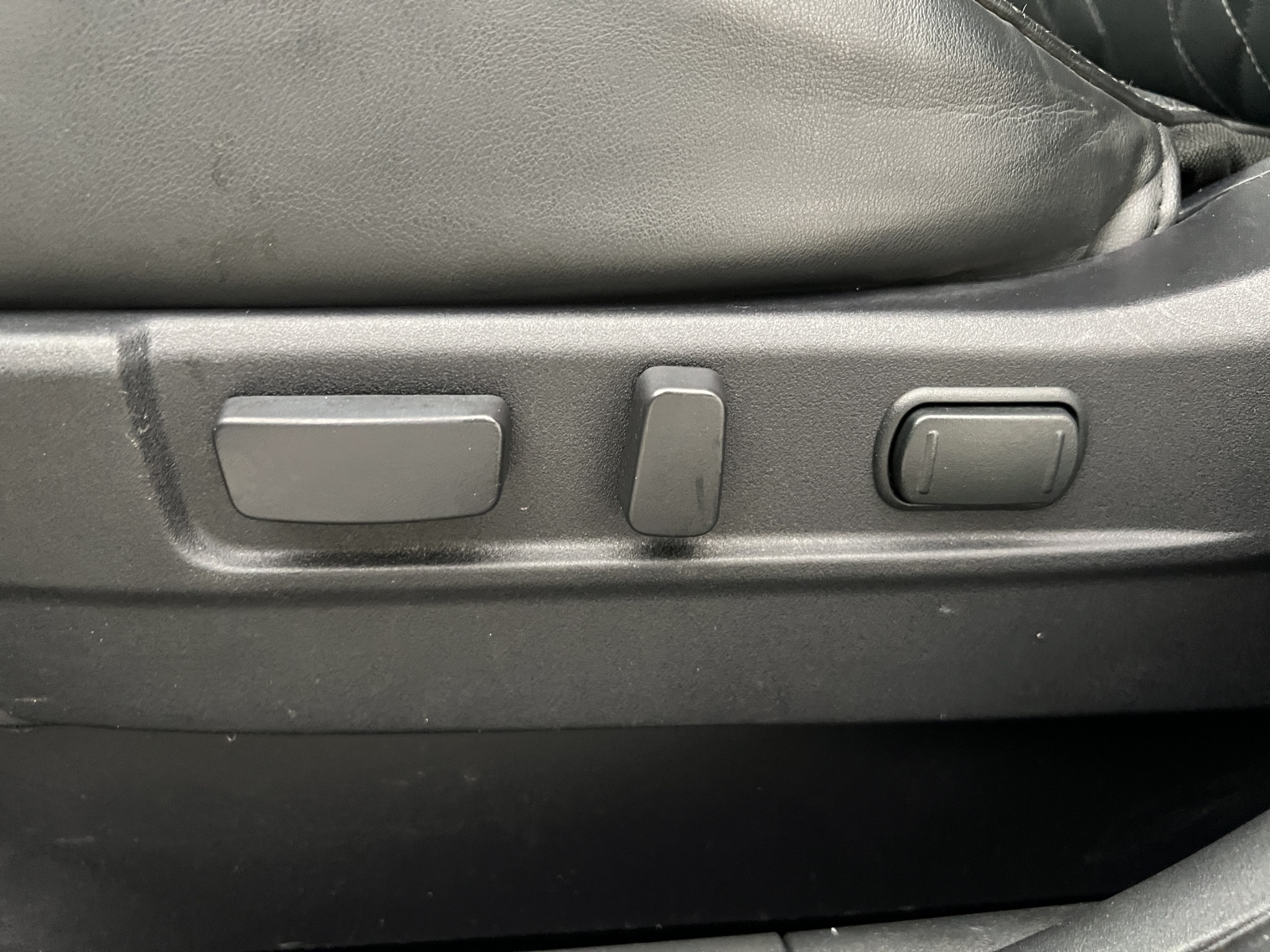 Mitsubishi Outlander PHEV CVT, 224hk, 2020