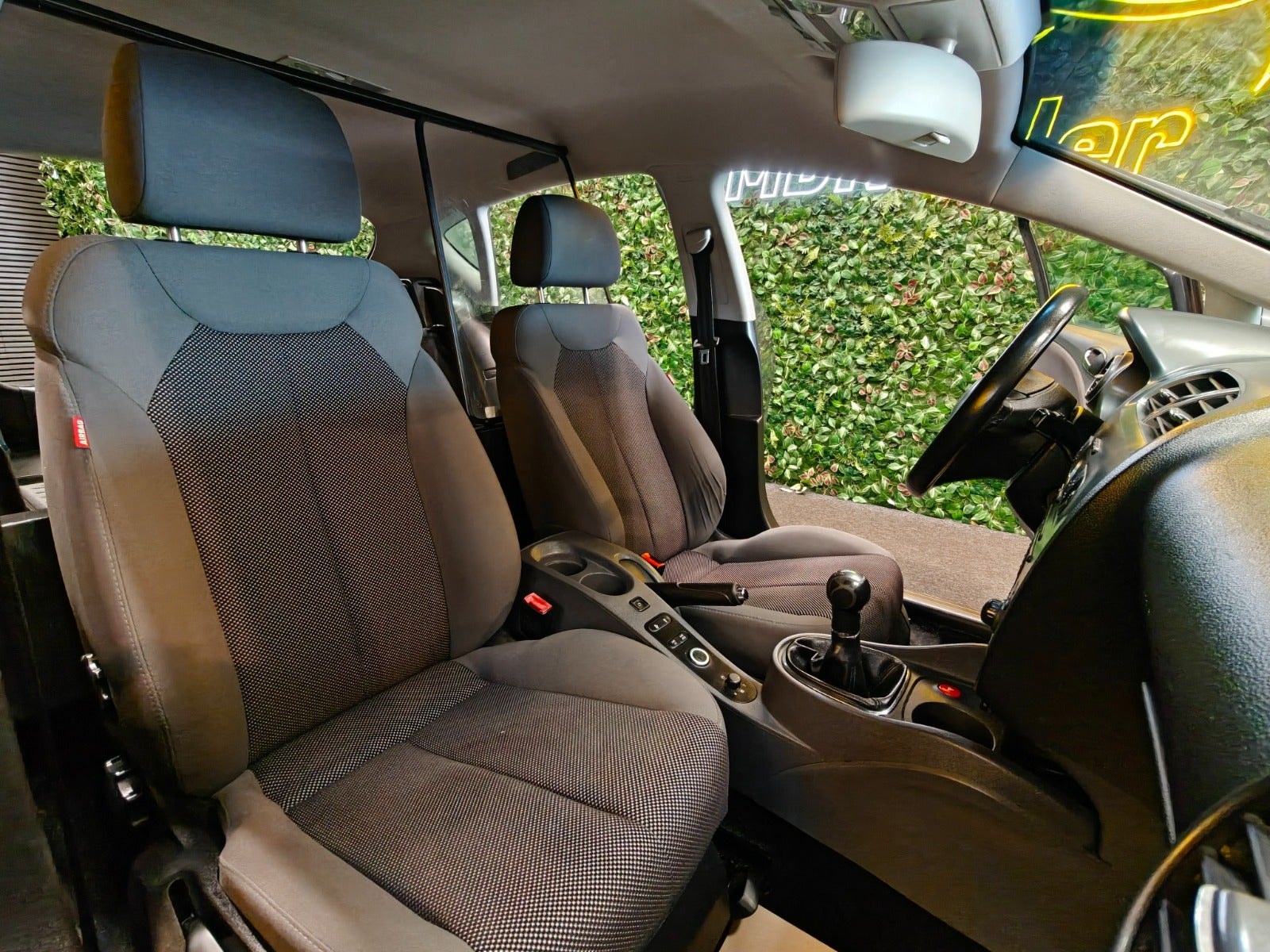 SEAT León 1.6 Manuell, 5-trinn, 102hk, 2008