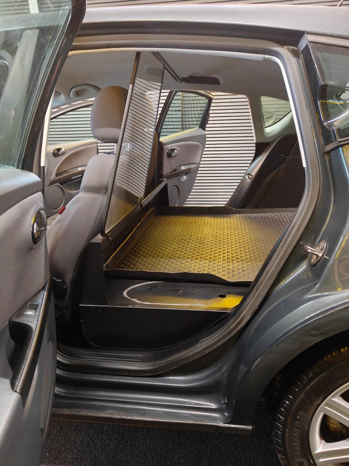 SEAT León 1.6 Manuell, 5-trinn, 102hk, 2008