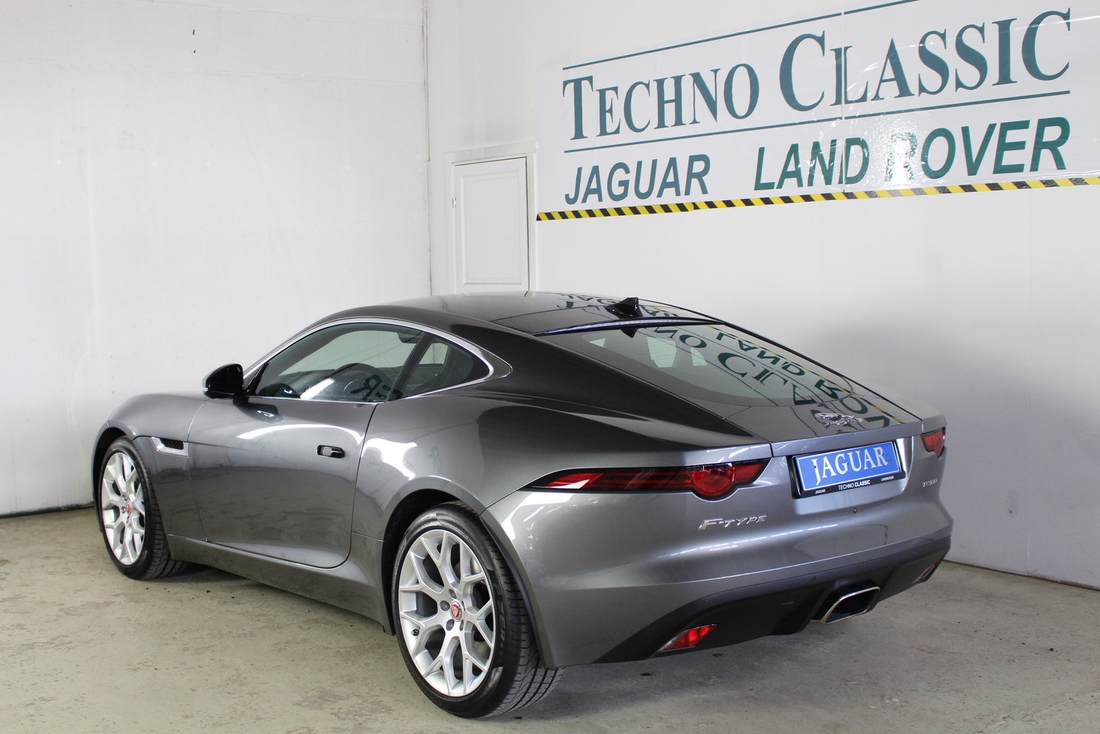 Jaguar F-Type P300 Quickshift, 300hp, 2019