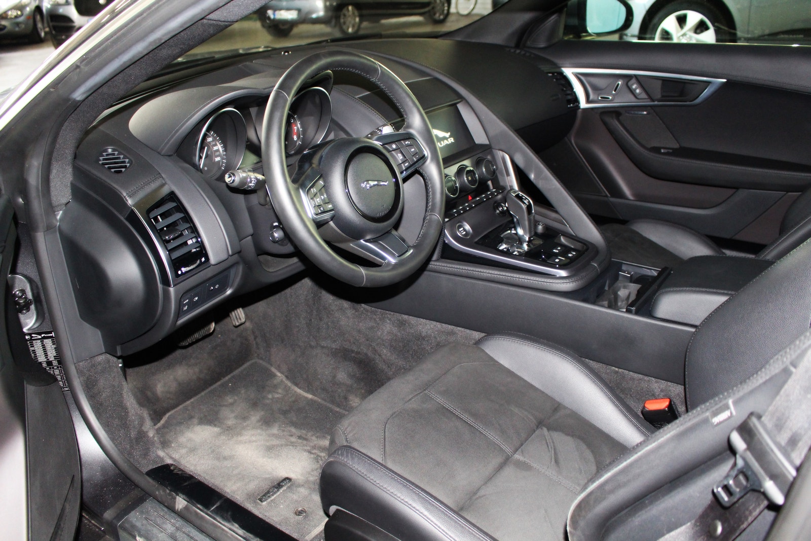Jaguar F-Type P300 Quickshift, 300hp, 2019
