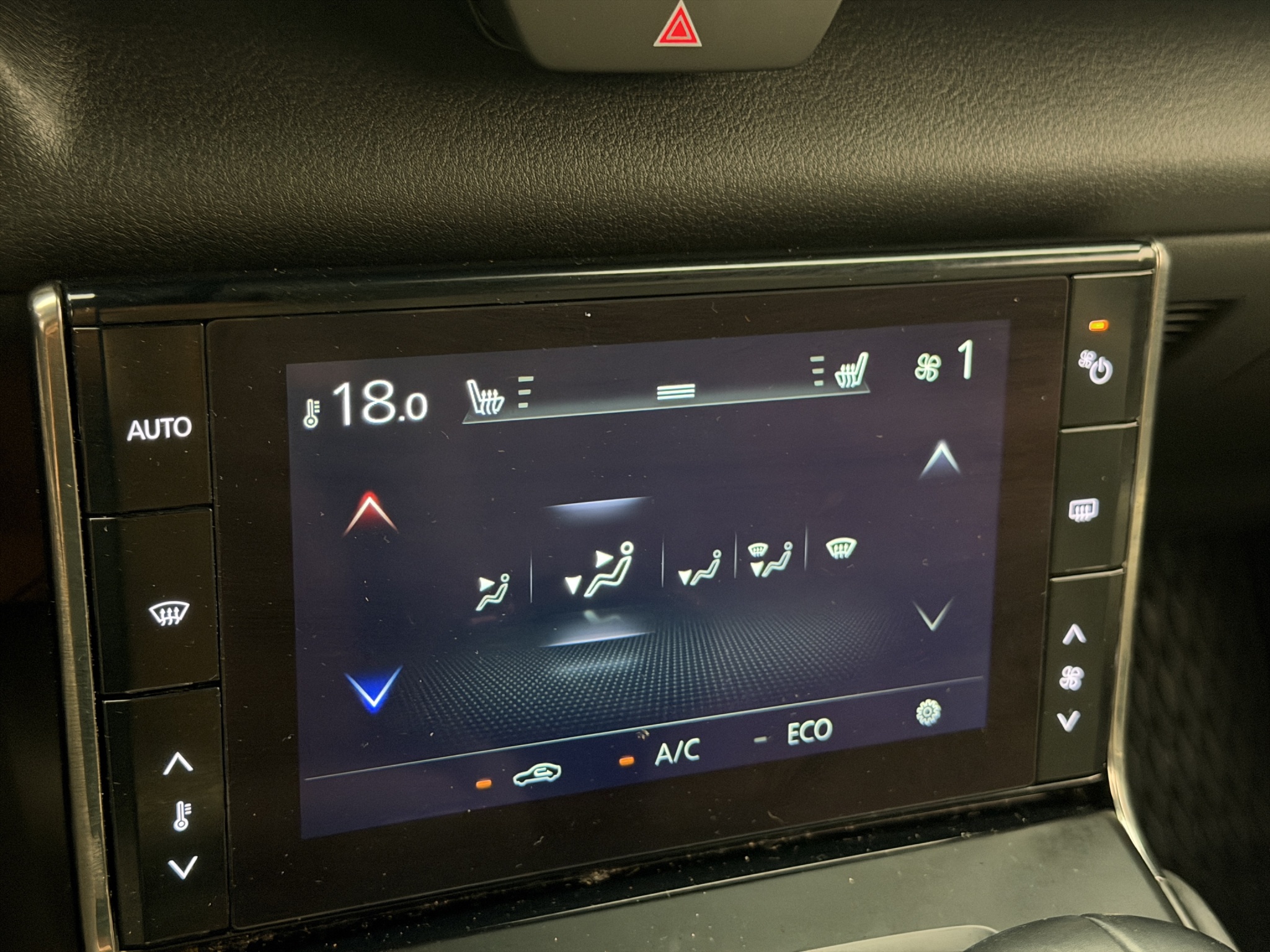 Mazda MX-30 e-Skyactiv EV, 143ps, 2021