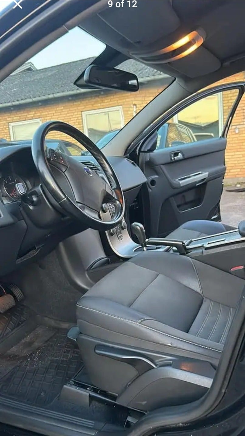 Volvo V50 2.0D Powershift, 6-trinn, 136hk, 2010