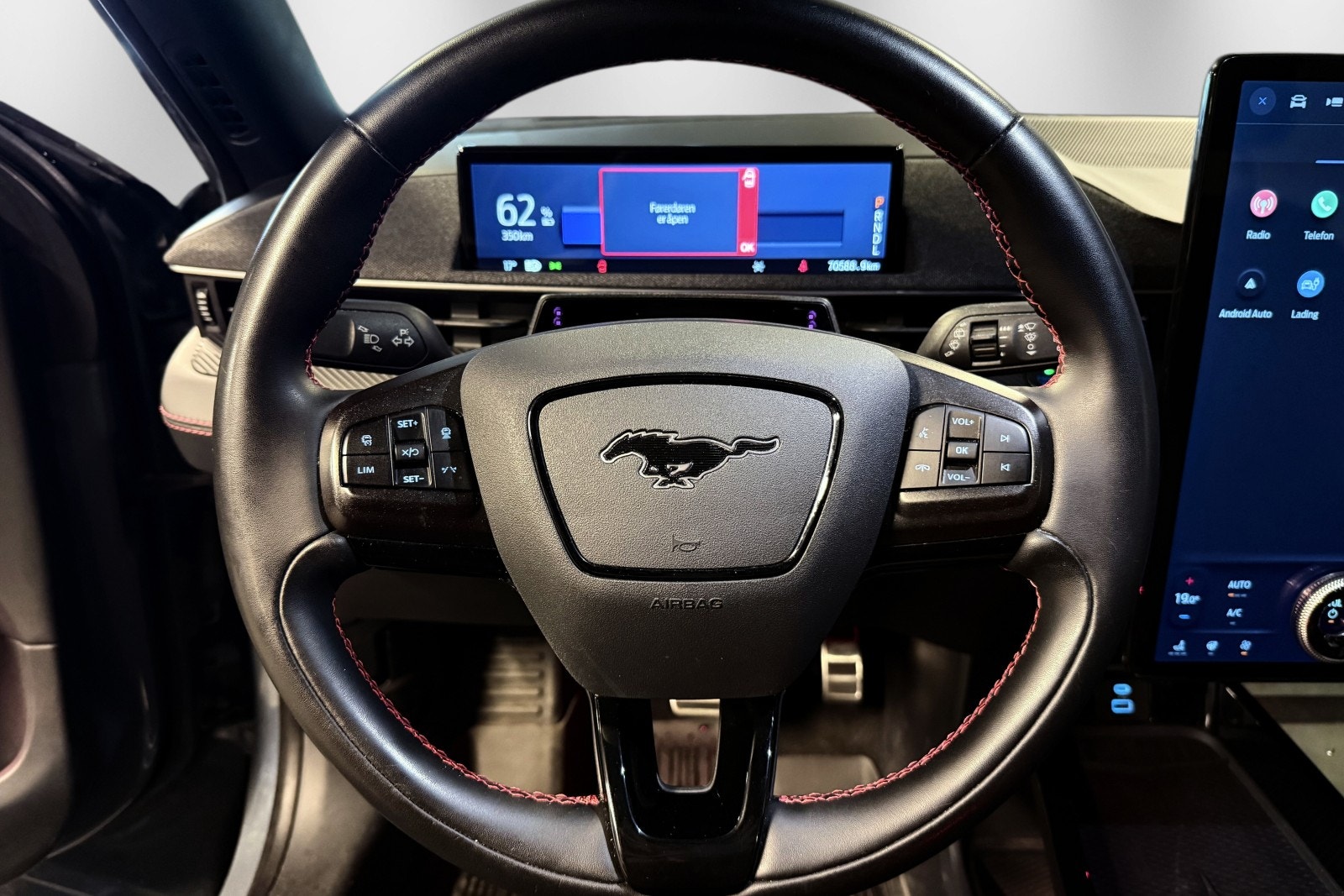 Ford Mustang Mach-E Long Range, 294hp, 2023