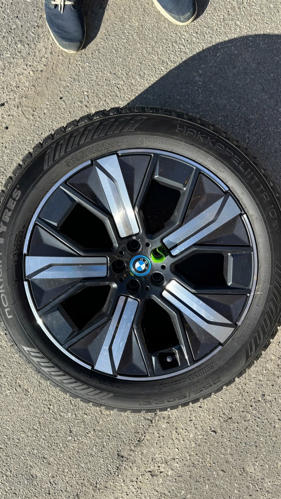 BMW iX xDrive40, 326hp, 2022