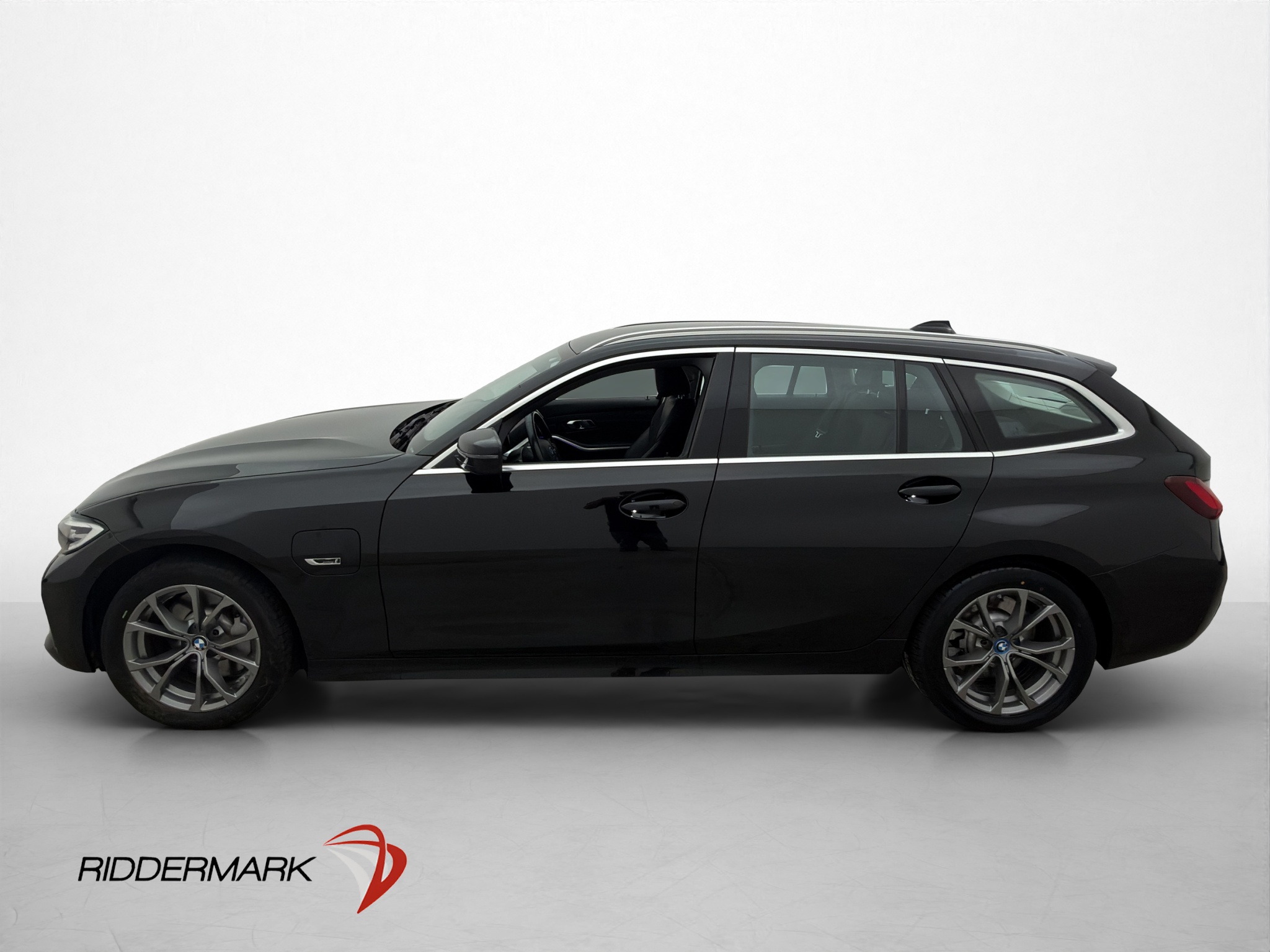 BMW 330e Touring Steptronic, 292hp, 2022