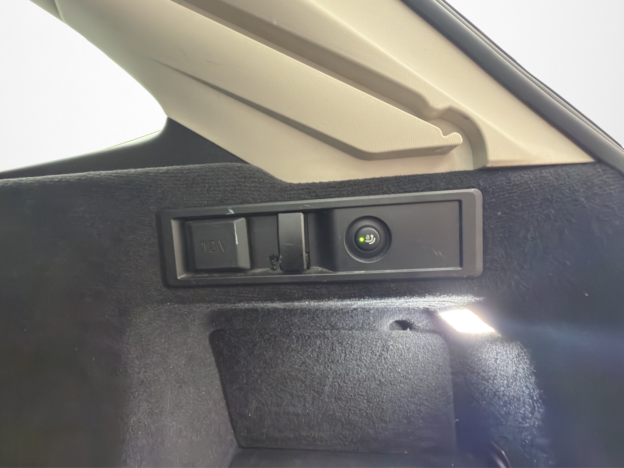 BMW 330e Touring Steptronic, 292hp, 2022