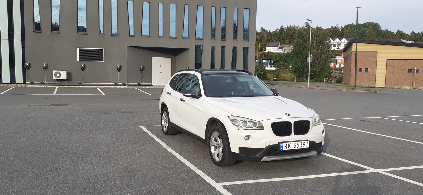 BMW X1 xDrive18d Steptronic, 8-trinn, 143hk, 2013