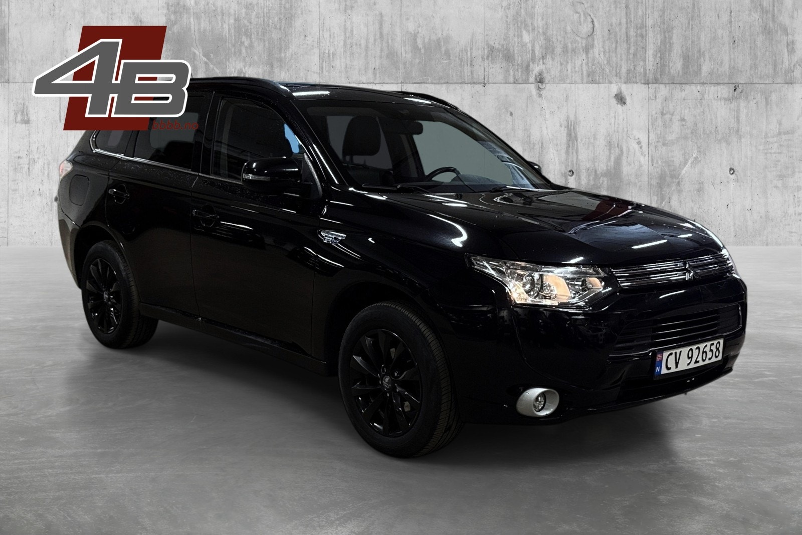 Mitsubishi Outlander PHEV CVT, 203hp, 2014