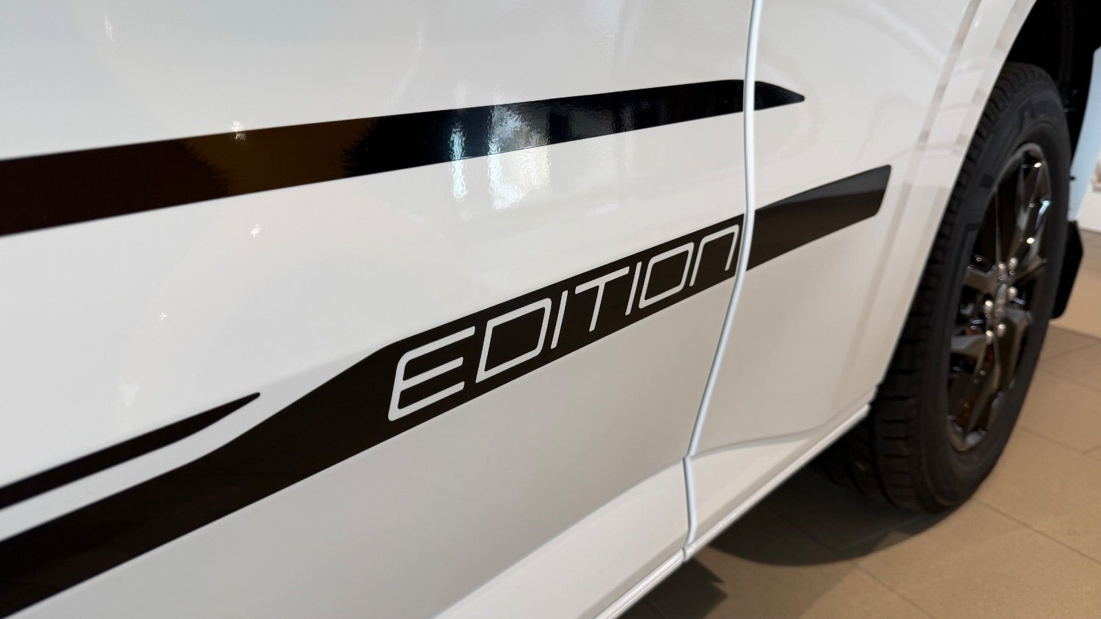 Volkswagen e-Transporter 64 kWh, 286hk, 2026
