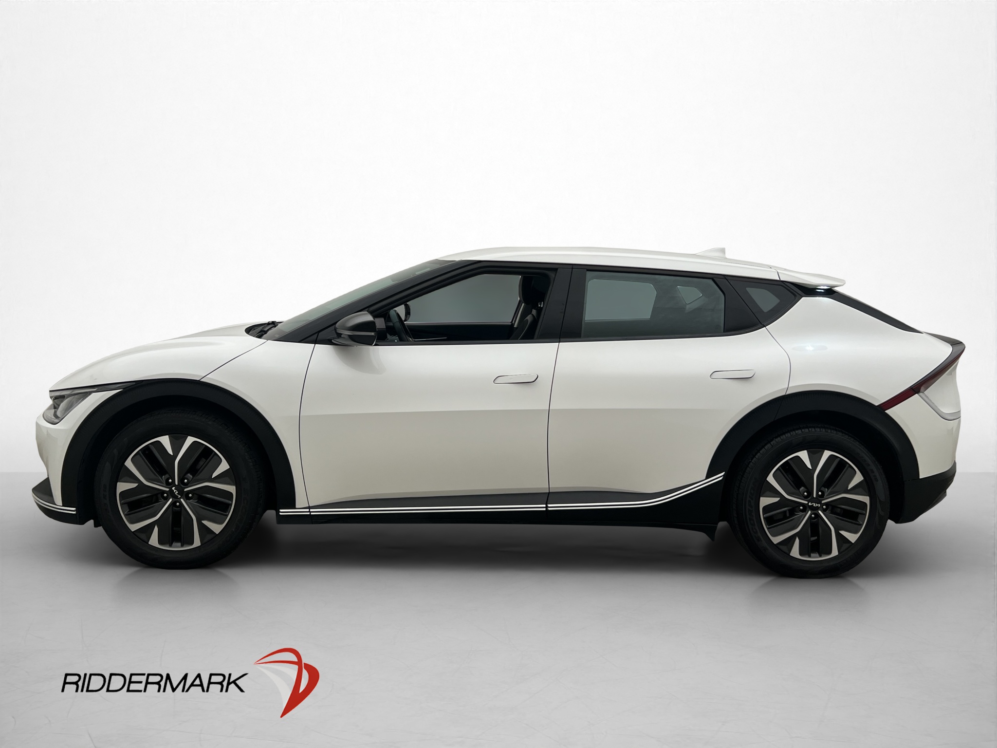 Kia EV6 77.4 kWh, 228ps, 2022