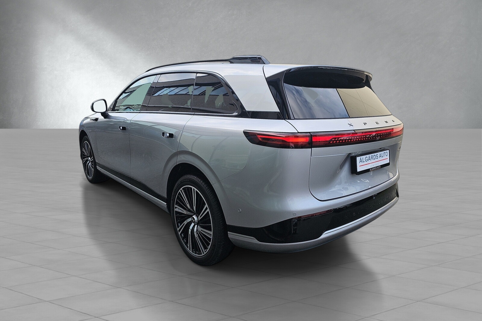 XPENG G9 Performance, 575hp, 2026
