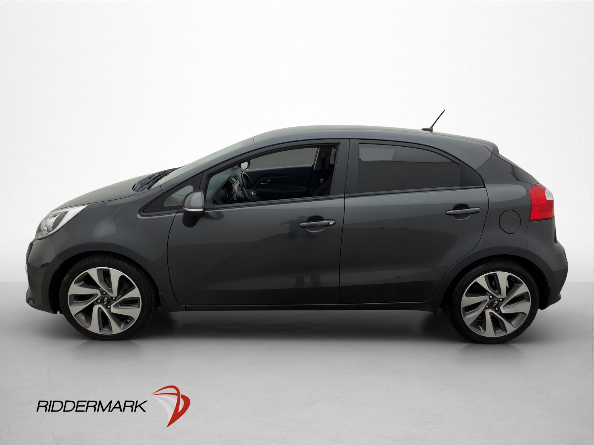 Kia Rio 5-dørs 1.2 CVVT Manuell, 5-trinn, 84hk, 2016