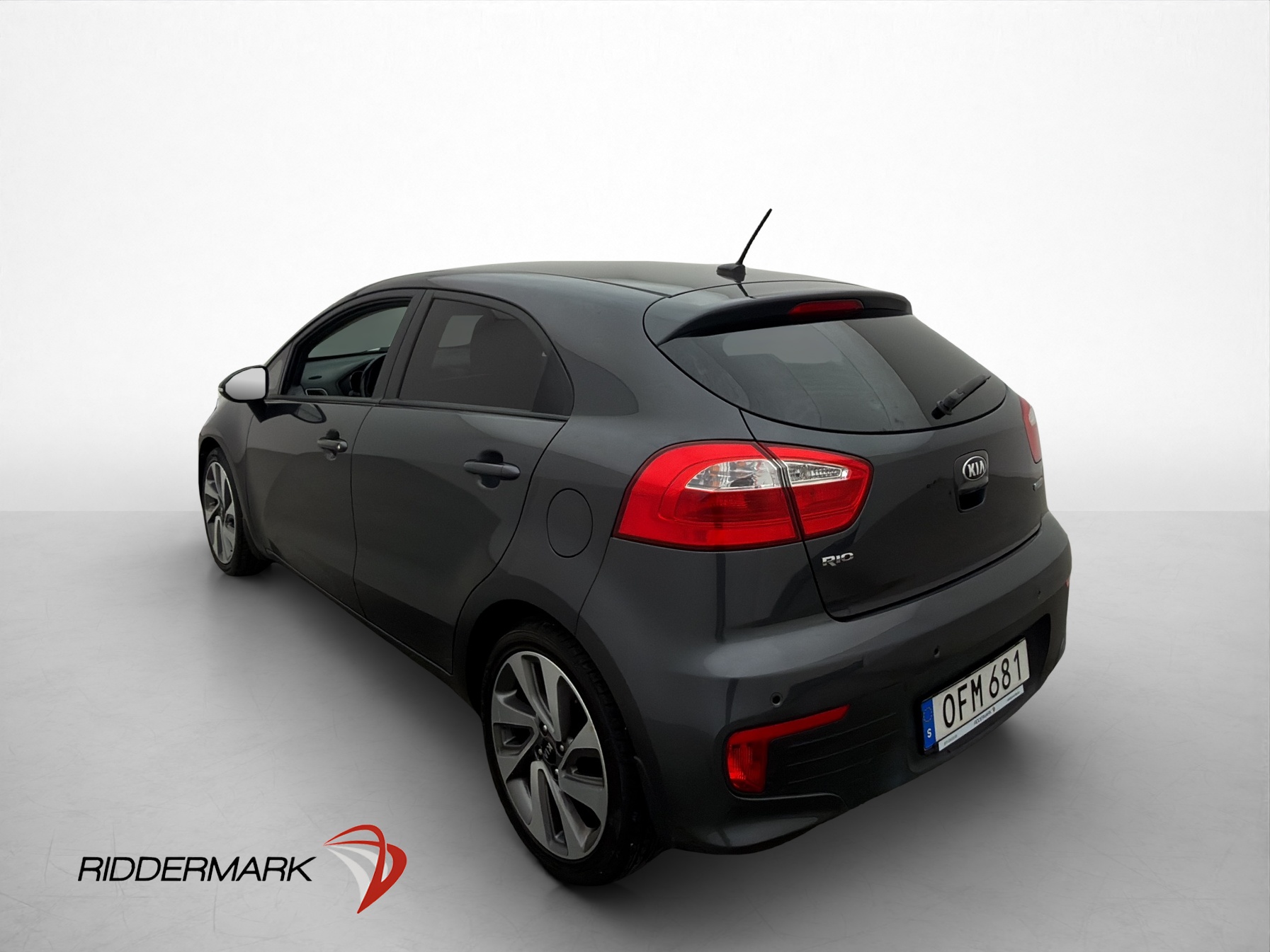 Kia Rio 5-dørs 1.2 CVVT Manuell, 5-trinn, 84hk, 2016