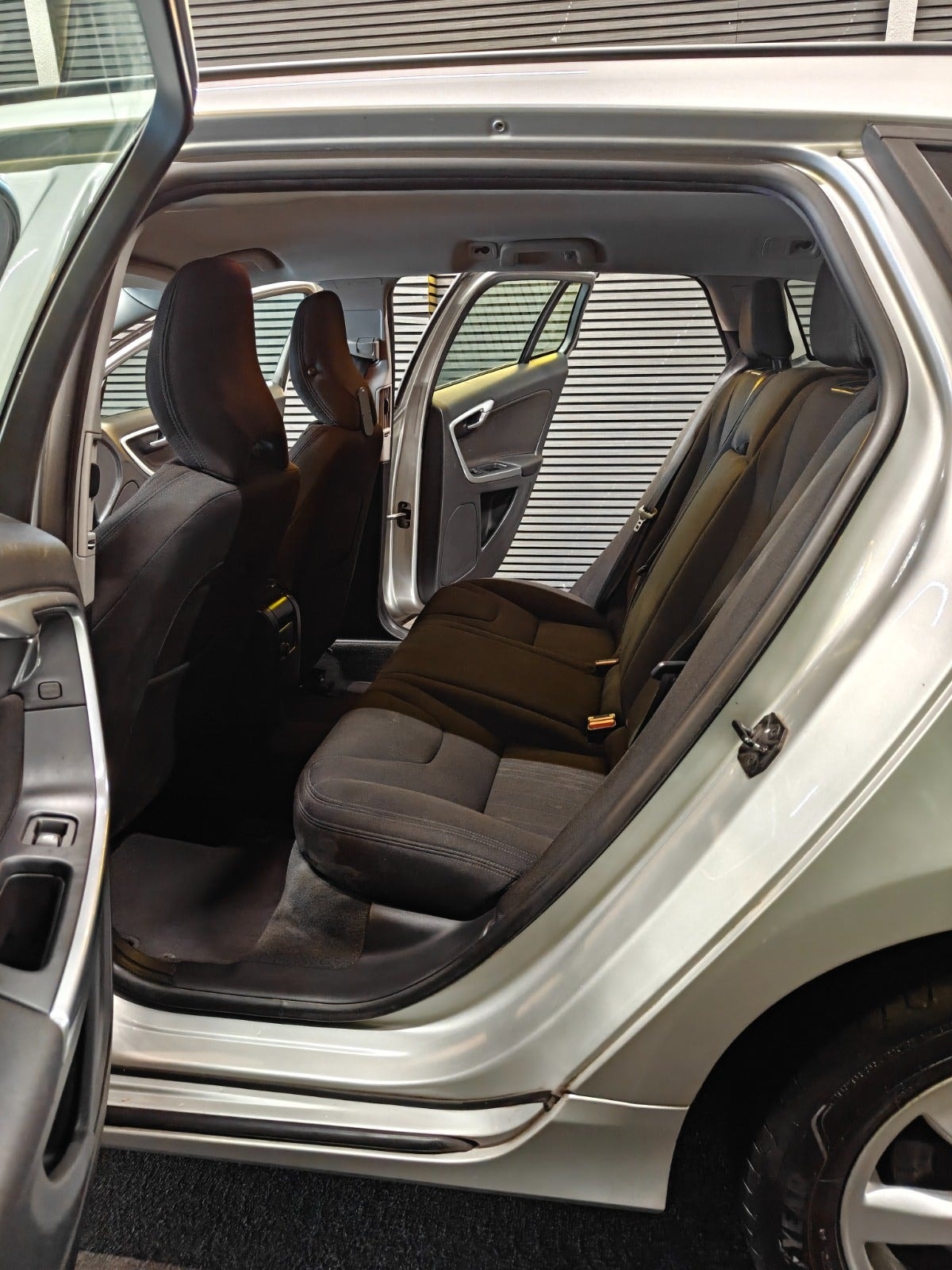 Volvo V60 DRIVe Manual, 115hp, 2012