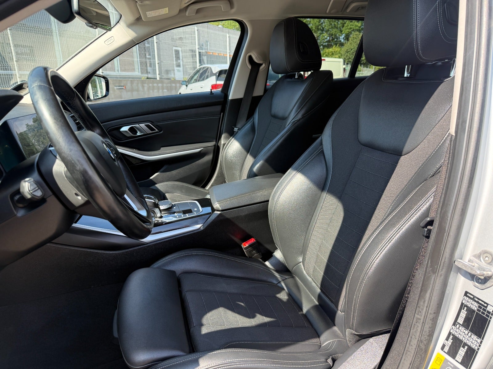BMW 330e Touring Steptronic, 292hk, 2021