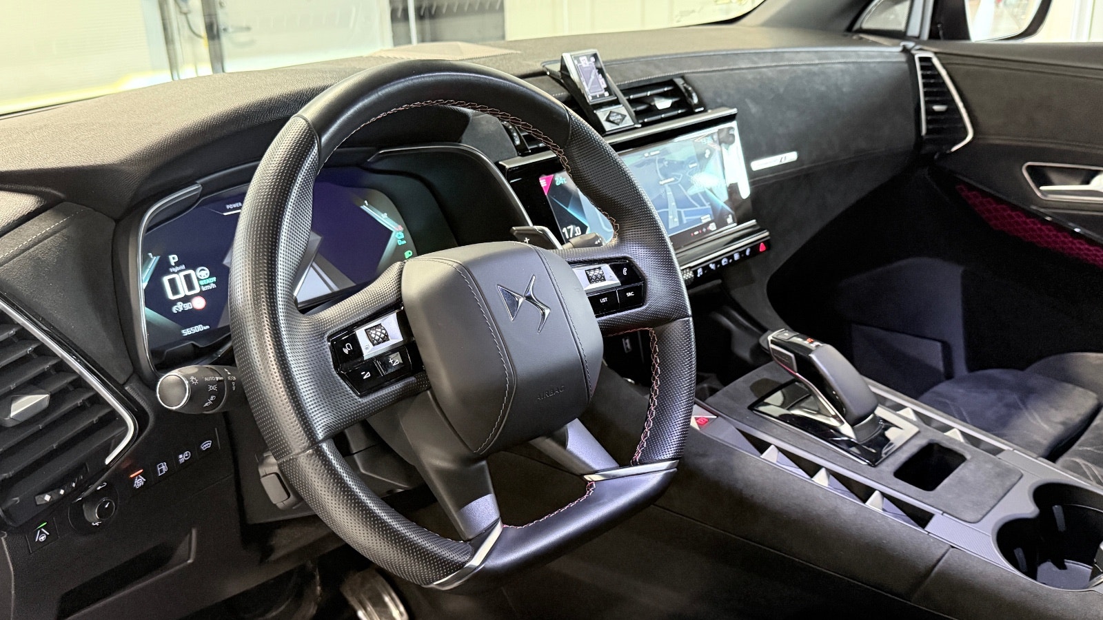 DS 7 Crossback E-Tense 4x4 EAT, 8-trins, 300ps, 2022