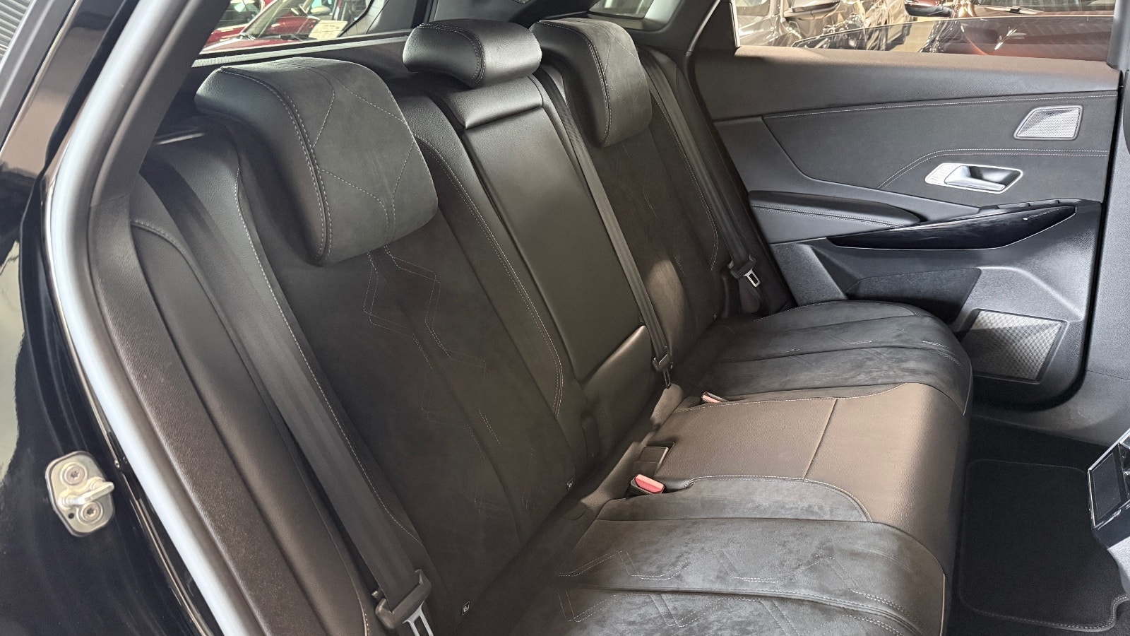DS 7 Crossback E-Tense 4x4 EAT, 8-trins, 300ps, 2022