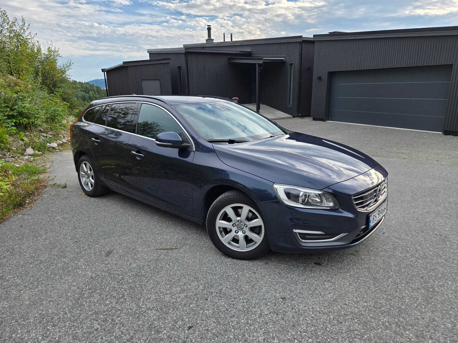 Volvo V60 D2 Powershift, 6-trinn, 115hk, 2014