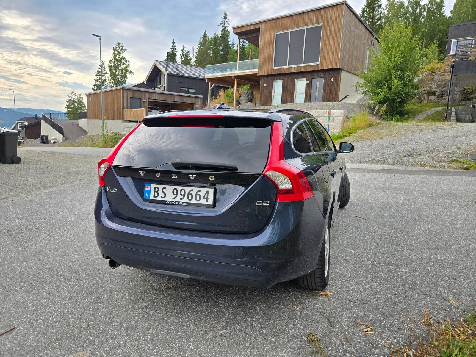 Volvo V60 D2 Powershift, 6-trinn, 115hk, 2014