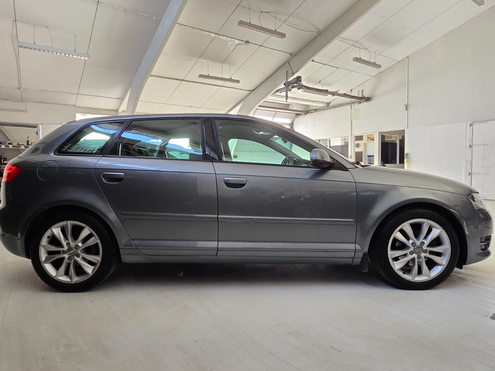 Audi A3 Sportback 1.6 TDI S Tronic, 7-trins, 105ps, 2011