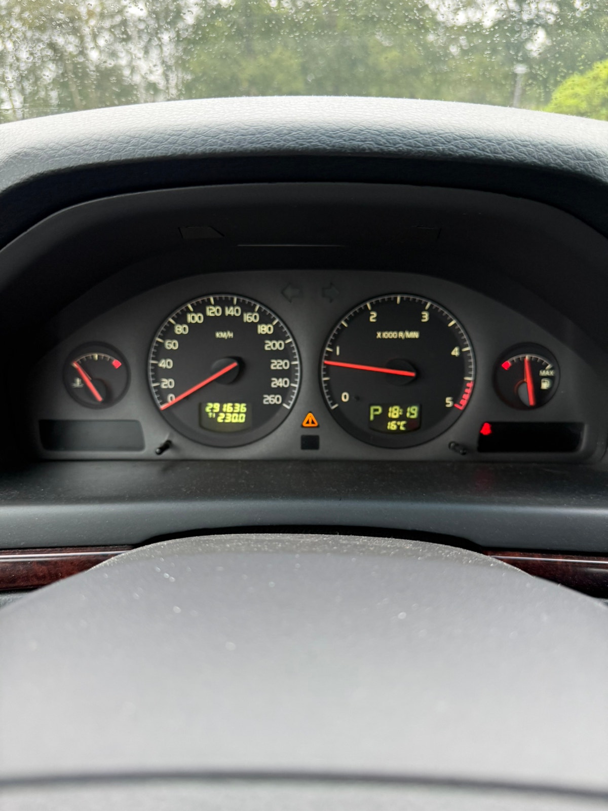 Volvo S80 D5 Automatic, 163hp, 2002