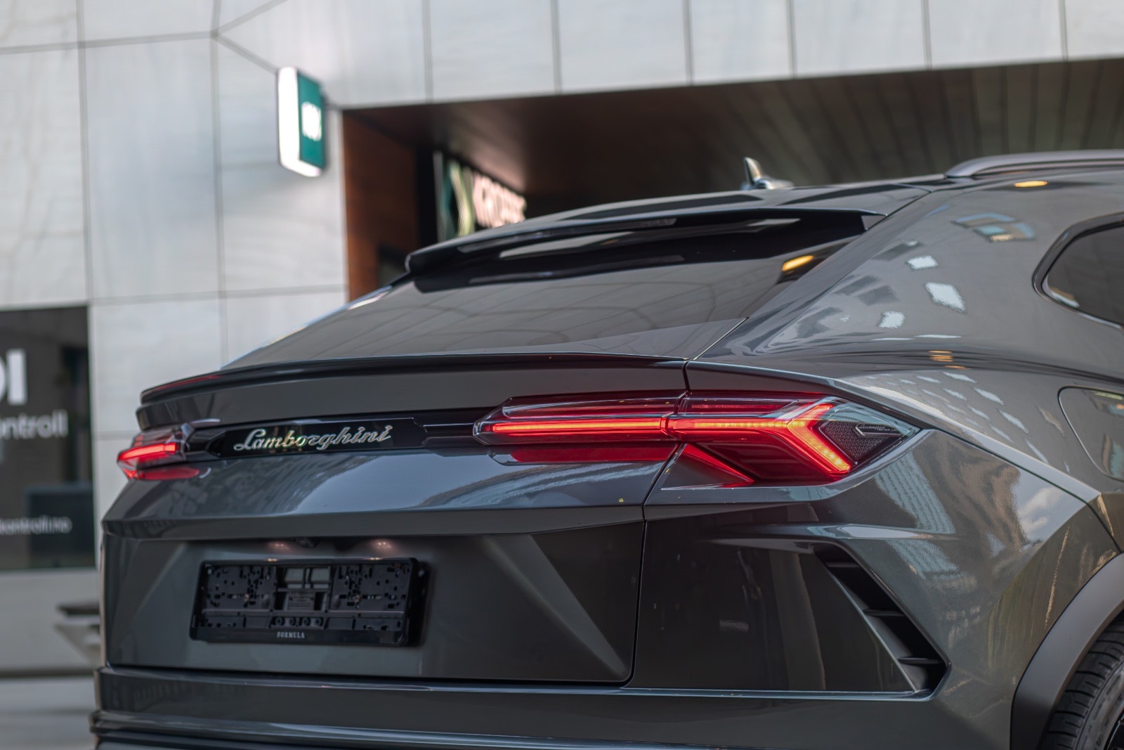 Lamborghini Urus 4.0 V8 AWD Automatic, 8-trins, 650ps, 2020