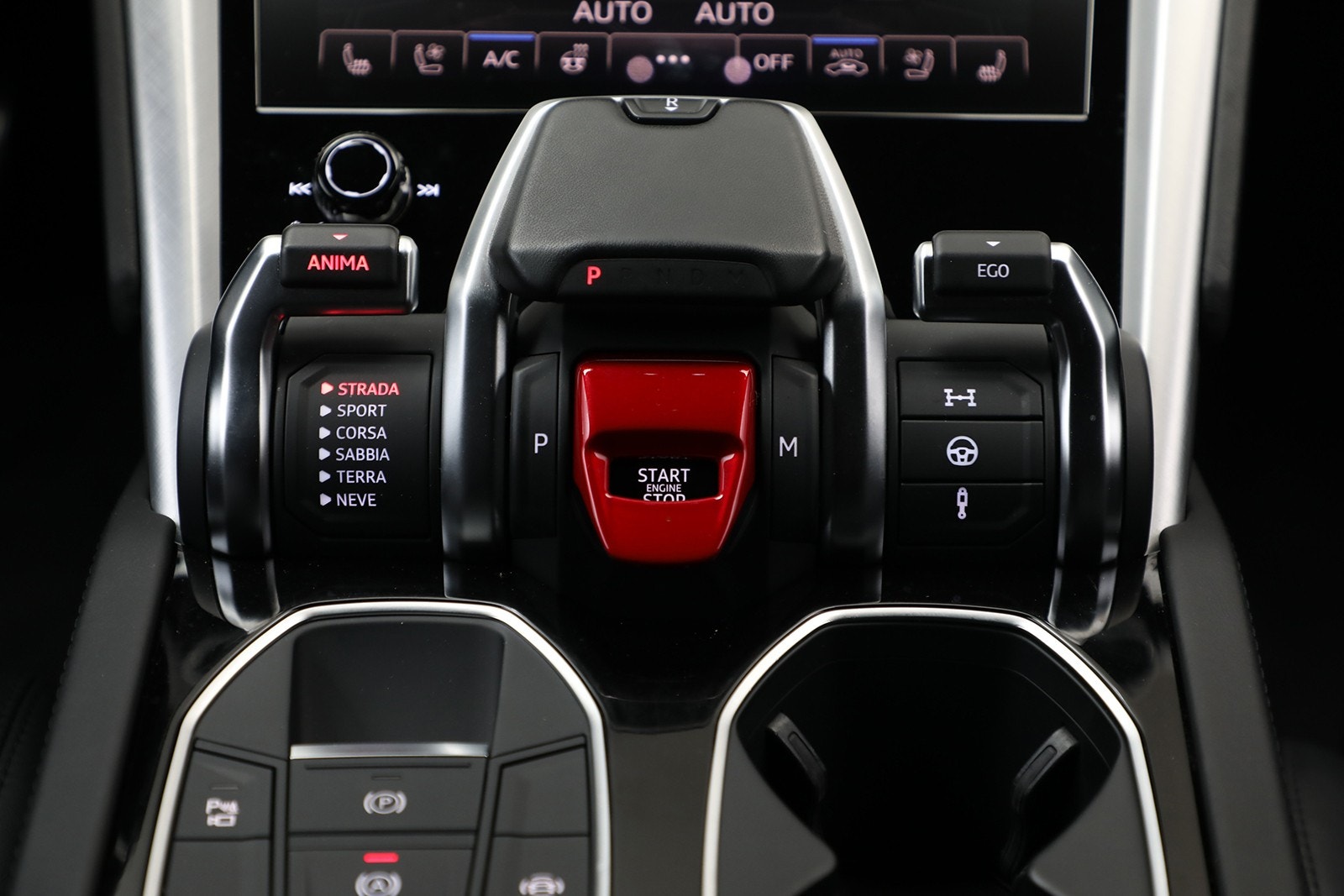 Lamborghini Urus 4.0 V8 AWD Automatic, 8-trins, 650ps, 2020