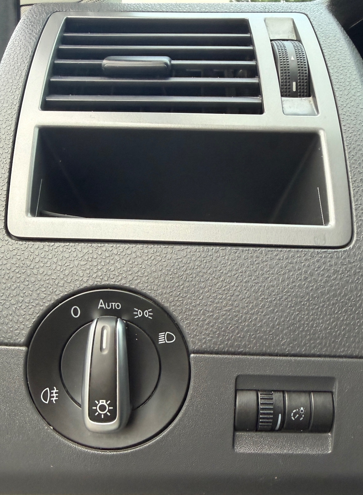 Volkswagen Caravelle 2.0 TDI BMT 4Motion DSG Sequential, 180hp, 2012