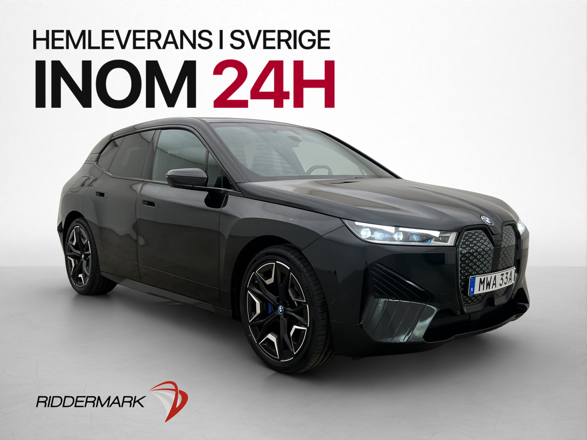 BMW iX xDrive40, 326ps, 2024